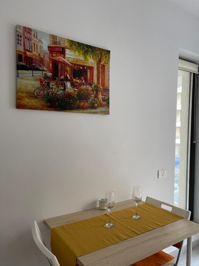 Plaza Luxury Apartment Near Presidential Palace Bucareste Exterior foto
