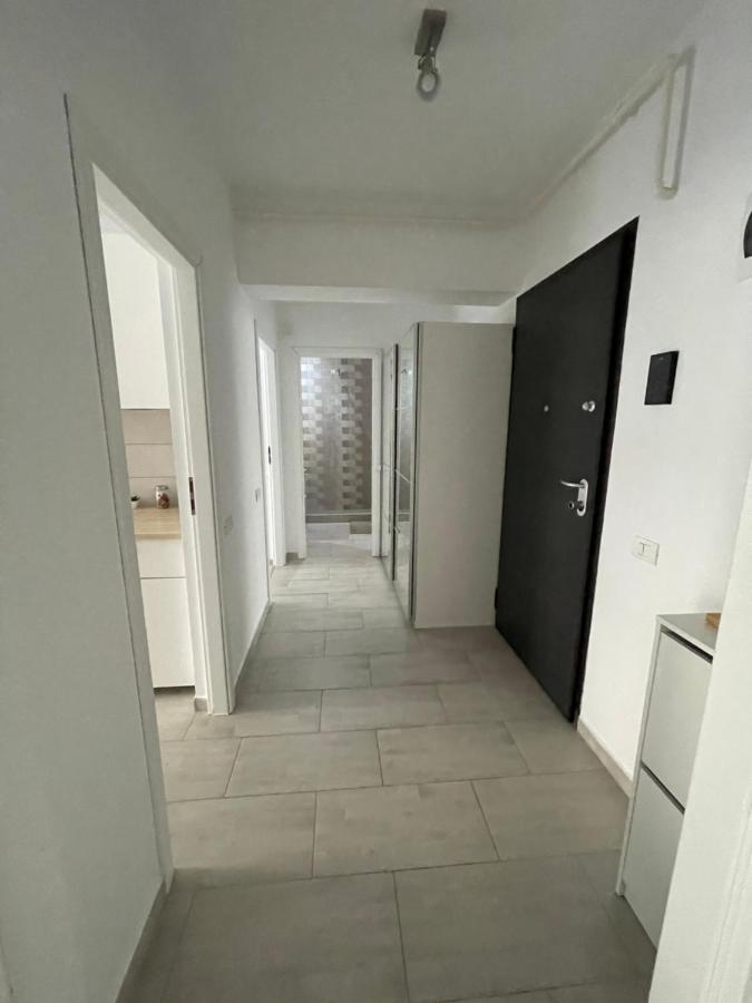 Plaza Luxury Apartment Near Presidential Palace Bucareste Exterior foto